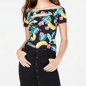 Guess top